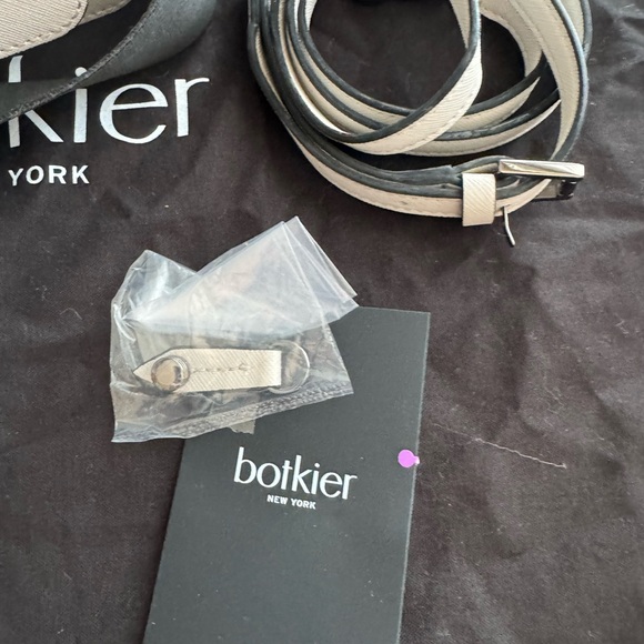 NWOT Botkier Cobble Hill Leather Handbag - Picture 6 of 6